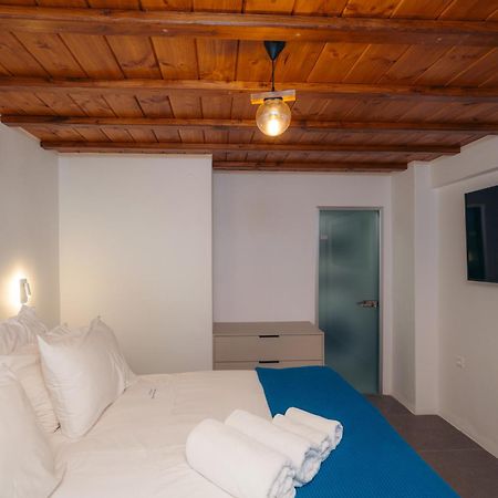 Loukia Apartments Artemonas Buitenkant foto