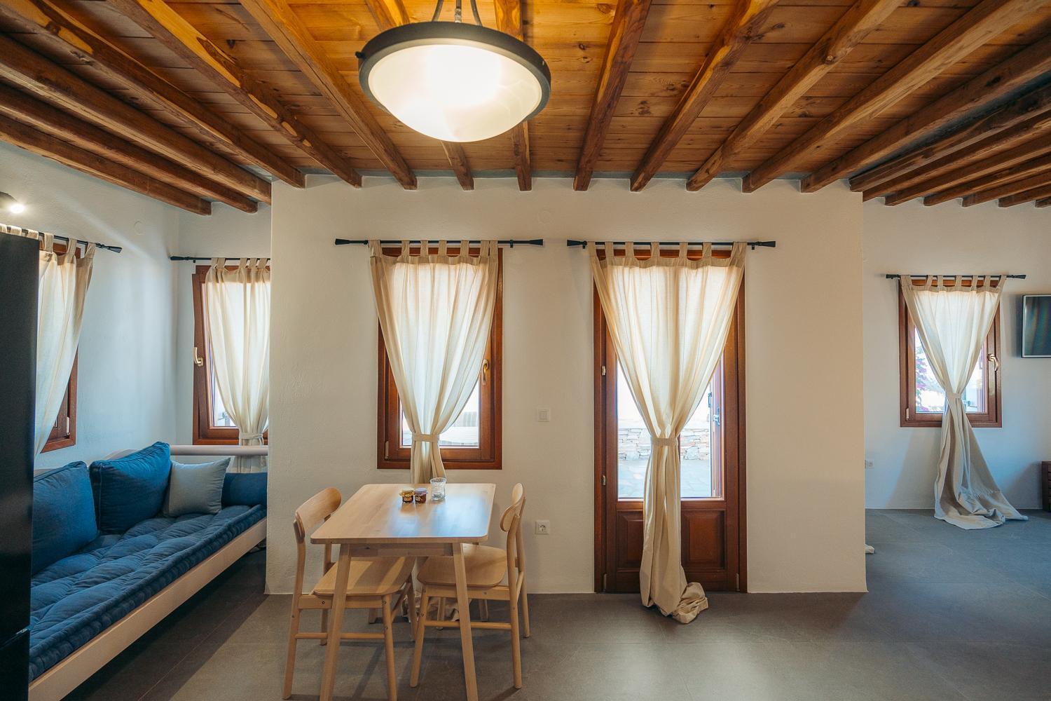 Loukia Apartments Artemonas Buitenkant foto