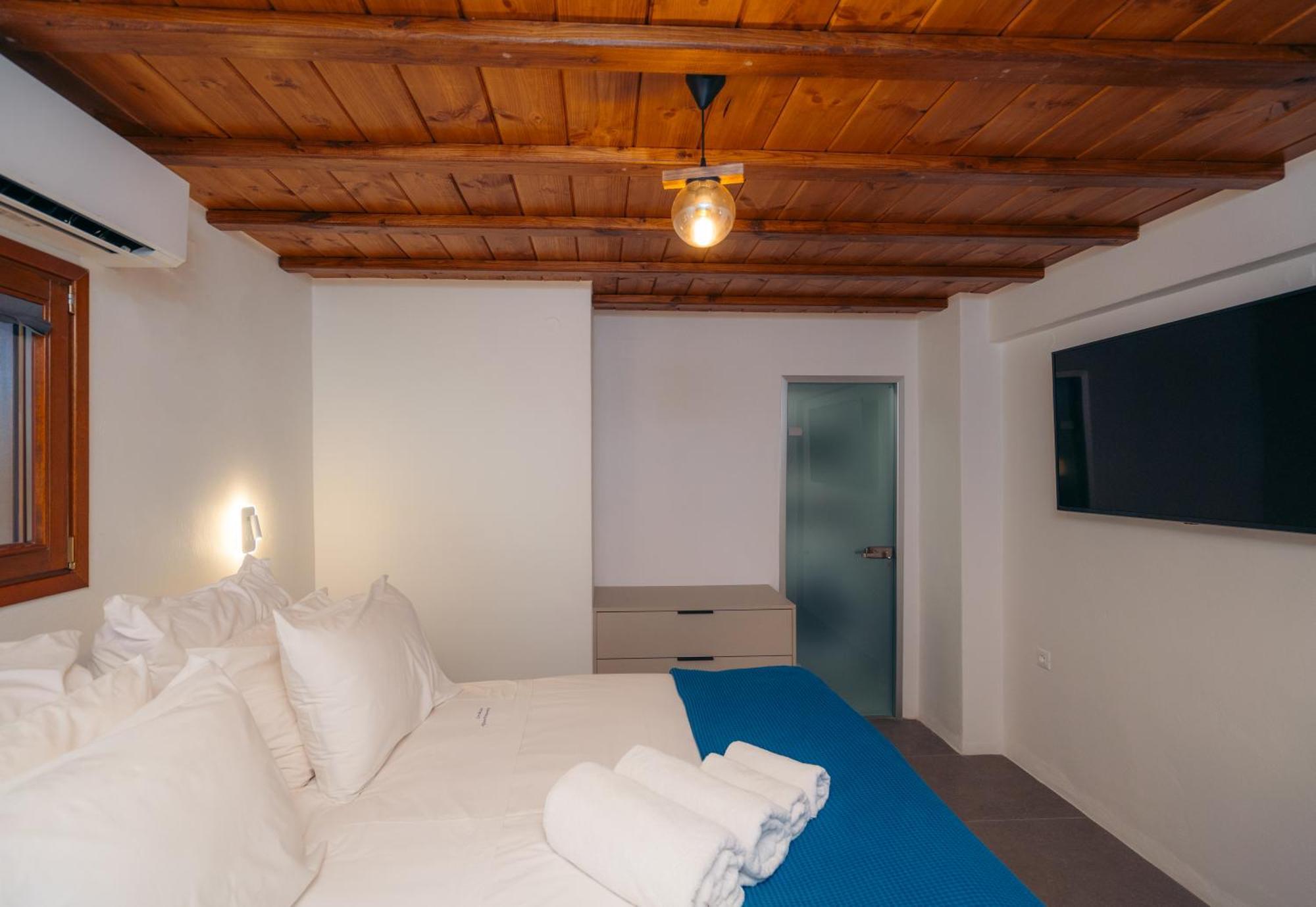 Loukia Apartments Artemonas Buitenkant foto